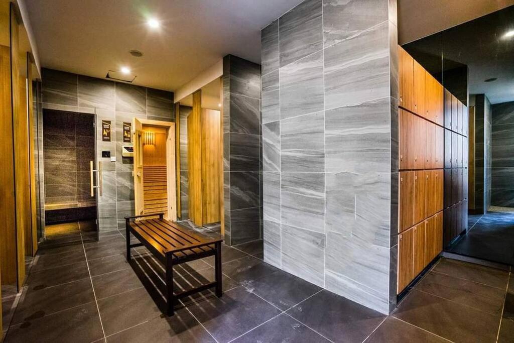 Seaview#Warmth#Netflix#Privatebathtub#Seasideluxurycondo#Imperioresidence Malacca Екстериор снимка